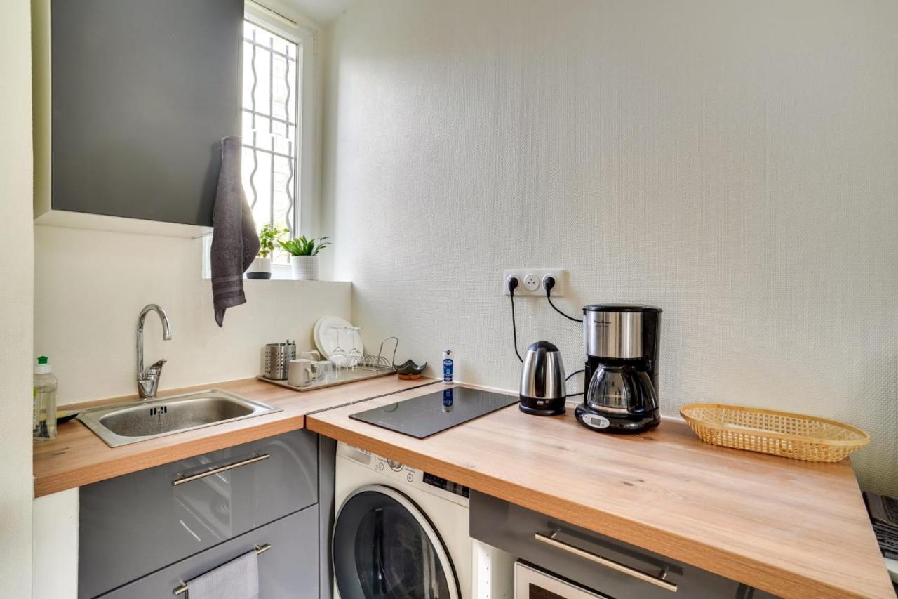 Appartement Charmant Entierement Equipe 이브리쉬르센 외부 사진